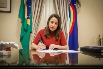 Secretaria de Educação de Pernambuco convoca mais de 580 novos professores e servidores de educação.