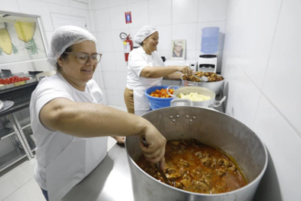 Extrema pobreza cai 41% em Pernambuco entre 2022 e 2025,aponta estudo.