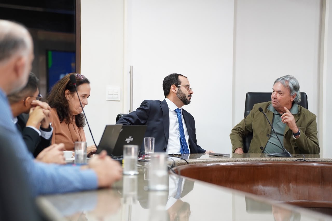 Em agenda no Recife, Sebrae recebe ministro do Empreendedorismo para discutir ampliação do Contrata+Brasil. Em agenda no Recife, Sebrae recebe ministro do Empreendedorismo para discutir ampliação do Contrata+Brasil.