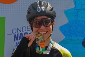 Estudante do Município de Belém de Maria da EREF Adauto Carício conquista duas medalhas no ciclismo dos Jogos Escolares de Pernambuco ouro e bronze.