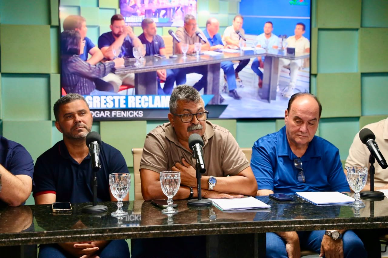 Prefeito Beto do Sargento reafirma compromisso com Belém de Maria ao oficializar apoios para as eleições de 2026. Prefeito Beto do Sargento reafirma compromisso com Belém de Maria ao oficializar apoios para as eleições de 2026.