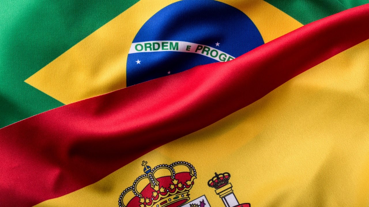 O Brasil já fez parte da Espanha. O Brasil já fez parte da Espanha.