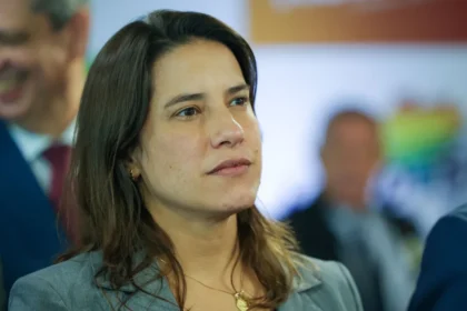 Coluna Magna do Portal Dias – 13 de julho de 2026 – Faltando menos de três meses para as eleições, Raquel Lyra venceria em todos os turnos. Coluna Magna do Portal Dias – 13 de julho de 2026 – Faltando menos de três meses para as eleições, Raquel Lyra venceria em todos os turnos.