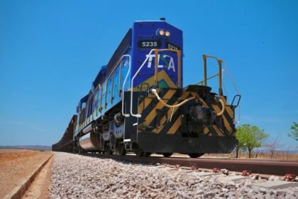 Infra S.A. assina contrato de R$ 312,8 mi para projeto da Transnordestina em PE.
