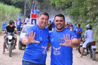 Em Primavera Time de Jeyson Falcão faz a maior carreata da história do município.