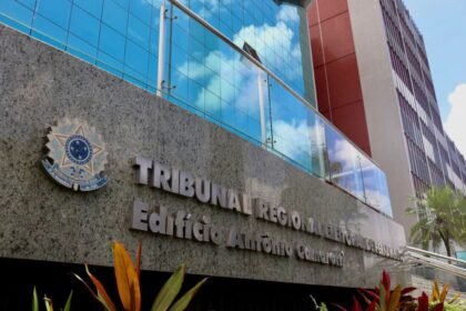 TRE-PE alerta para novas regras da propaganda eleitoral nas Eleições 2026; internet e inteligência artificial ganham destaque. TRE-PE alerta para novas regras da propaganda eleitoral nas Eleições 2026; internet e inteligência artificial ganham destaque.