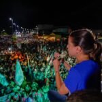 Raquel garante que vai requalificar PE-545 durante grande caminhada em Ouricuri.