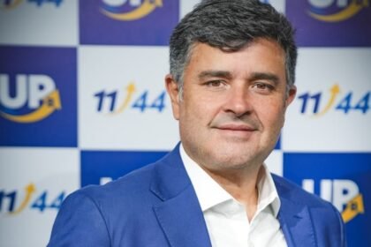 Eduardo da Fonte assume compromisso de levar ao Senado projeto que responsabiliza bancos por golpes e fraudes. Eduardo da Fonte assume compromisso de levar ao Senado projeto que responsabiliza bancos por golpes e fraudes.