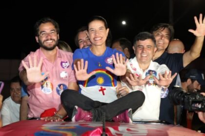 Em grande carreata em Afogados da Ingazeira e caminhada em Tabira, Raquel destaca que “a filha do interior trouxe o governo para o Sertão”.
