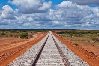 Transnordestina abre caminho para grãos abastecerem o Nordeste. Transnordestina abre caminho para grãos abastecerem o Nordeste.
