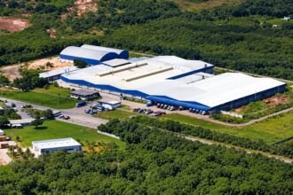 Deca fecha fábrica de louças em Pernambuco e transfere produção para São Paulo. Deca fecha fábrica de louças em Pernambuco e transfere produção para São Paulo.