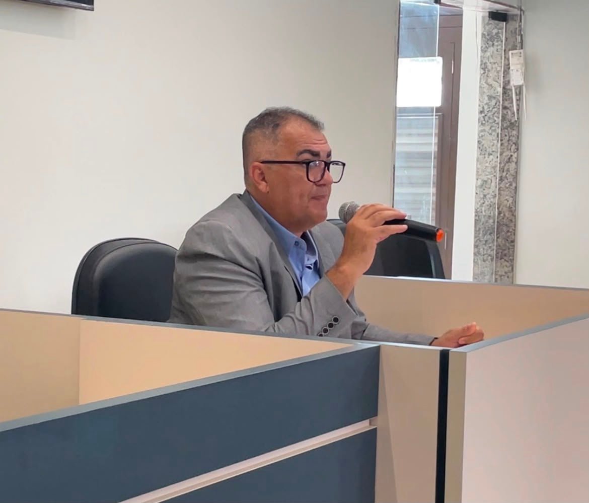 Edmilson de Várzea Grande é reeleito presidente da Câmara de Vitória de Santo Antão. Edmilson de Várzea Grande é reeleito presidente da Câmara de Vitória de Santo Antão.