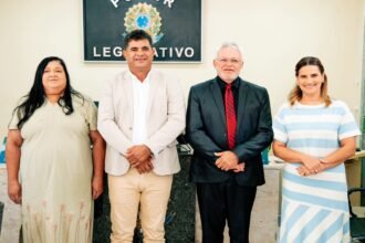 Com protagonismo do vereador Evandro da Destilaria, Câmara de Amaraji reelege Deinha de Demarcação para a presidência no biênio 2027–2028.